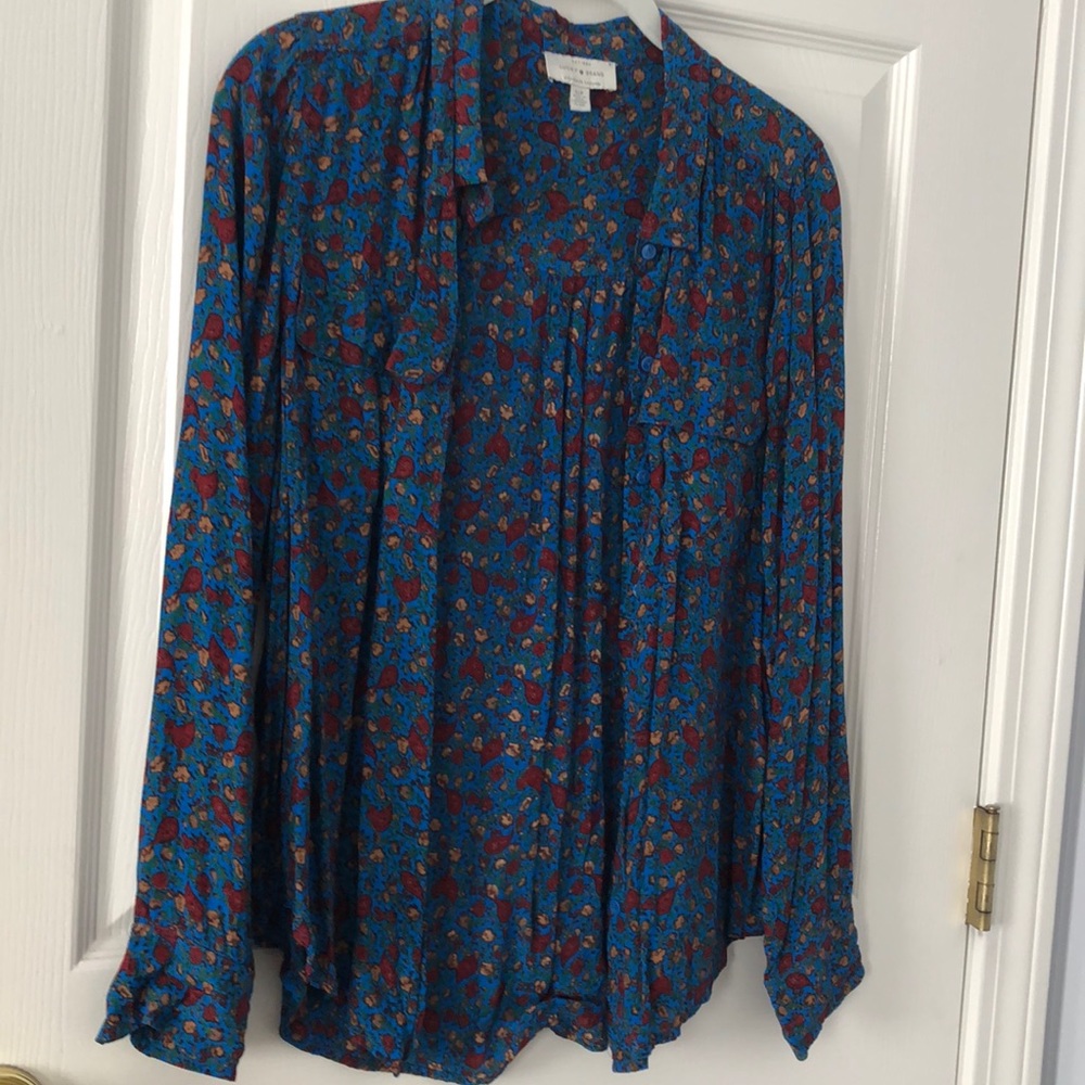 Lucky Brand EUC paisley long sleeve button down